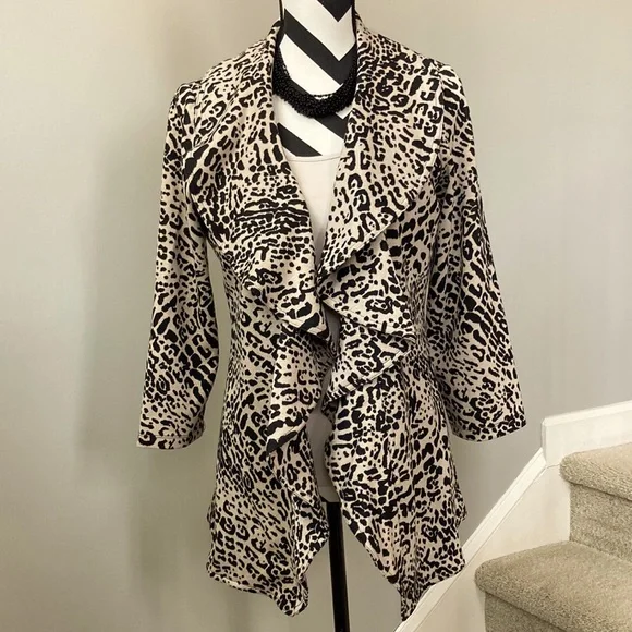 Calvin Klein Animal Print Open Jacket - Picture 2 of 7